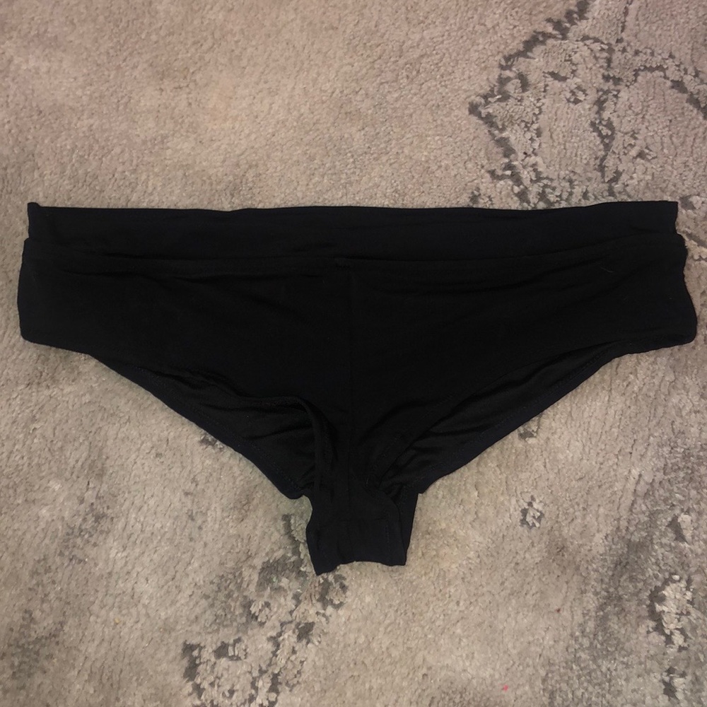 ‼️2 for $30‼️Victoria secret the cheeky short